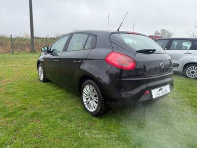 Fiat Bravo 120 CV DPF Active Nero usata COMACCHIO
