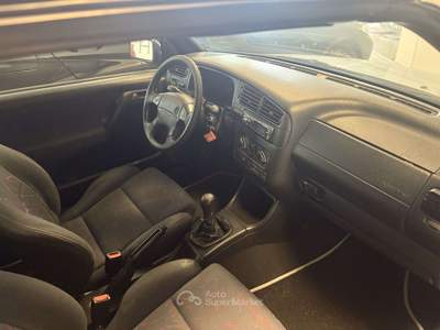 Volkswagen Golf Cabrio 1.8 Avantgarde 75cv possibilità ASI Argento usata Venezia