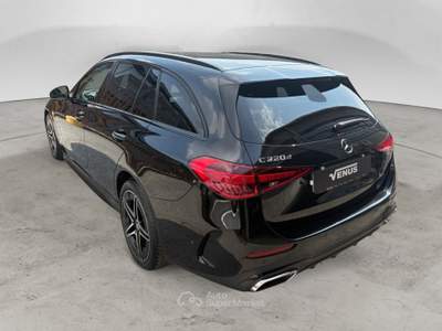 Mercedes-Benz Classe C Classe C-S206 2021 SW C SW 220 d mhev Premium auto Nero usata Monza