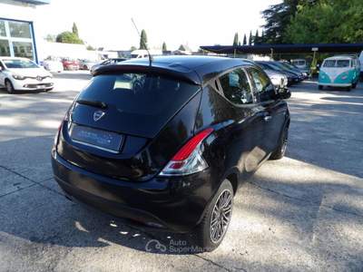Lancia Ypsilon 1.2 69 CV 5 porte Gold Nero usata Spresiano
