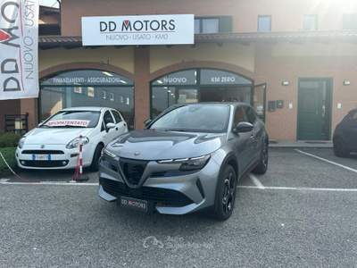 Alfa Romeo Junior Junior 1.2 136 CV Hybrid eDCT6 Speciale *PROMO* Grigio usata Villanova Canavese