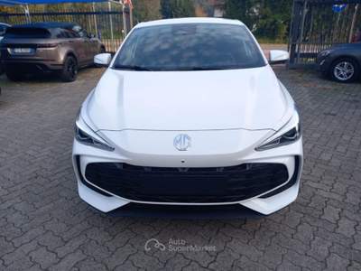 MG3 1.5 Hybrid+ Luxury Bianco usata Varedo