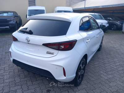 MG3 1.5 Hybrid+ Luxury Bianco usata Varedo