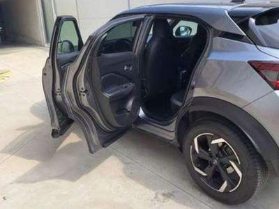 Nissan Juke Juke 1.0 dig-t N-Connecta 114cv Grigio usata Riccione