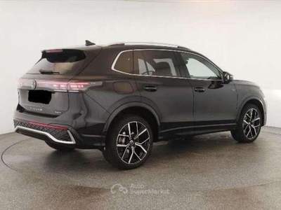 Volkswagen Tiguan 2.0 tdi R-Line Plus 4motion dsg 193cv PANO MATRIX Nero usata Riccione