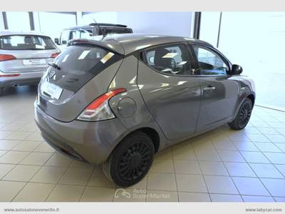 Lancia Ypsilon Ypsilon 1.3 MJT 95 CV 5p. S&S Elle Grigio usata San Michele Salentino