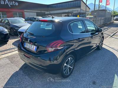 Peugeot 208 208 BlueHDi 75 5p. Allure Nero usata Lavis