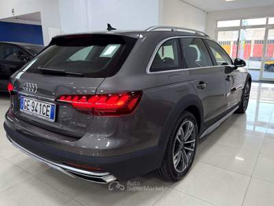 Audi A4 40 TDI 204 CV S tronic Identity Contrast Grigio usata Medesano