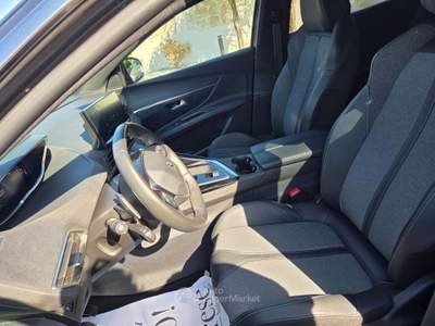 Peugeot 3008 BlueHDi 130 S&S EAT8 Allure Pack Grigio usata Taranto