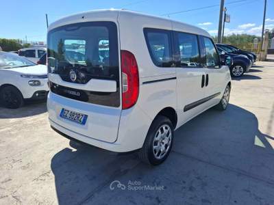 Fiat Doblò Doblò 1.6 MJT 120CV 5 POSTI LOUNGE - 2015 Bianco usata ANDRIA