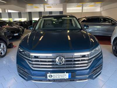 Volkswagen Touareg 3.0 V6 TDI 286 CV SCR Advanced Tetto Blu/Azzurro usata Gozzano