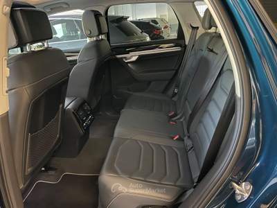 Volkswagen Touareg 3.0 V6 TDI 286 CV SCR Advanced Tetto Blu/Azzurro usata Gozzano
