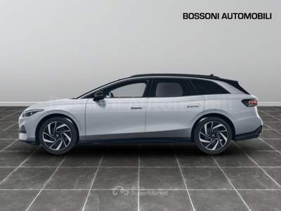 Volkswagen ID.7 tourer 77 kwh pro edition plus Grigio usata Cremona