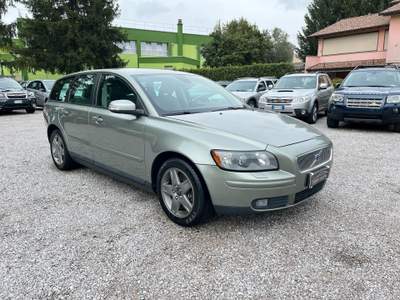 Volvo V50 D5 cat aut. Momentum usata Bulgarograsso