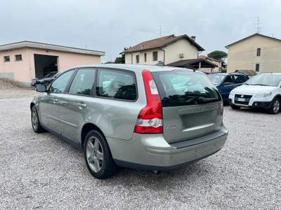 Volvo V50 D5 cat aut. Momentum usata Bulgarograsso