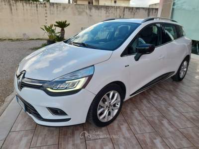 Renault Clio 1.5 Dci 75 cv Moschino Sporter Bianco usata Caprarica di Lecce