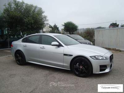 Jaguar XF 2.0 D 240 CV AWD aut. R-Sport Argento usata Cisternino