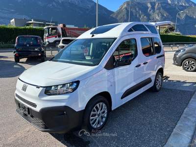 Fiat Doblò DOBLO 1.5 BlueHdi 100 PC-TA -HR CLEAR VIEW- 4+1 ALL.DISABILI VERSIONE HR PER OSPITI DISABILI Bianco usata Lavis