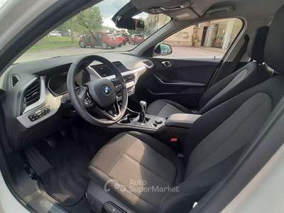 BMW Serie 1 116d 116 Serie 1 F40 116d Business Advantage Bianco usata San Vendemiano