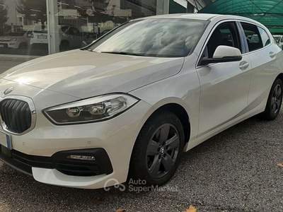 BMW Serie 1 116d 116 Serie 1 F40 116d Business Advantage Bianco usata San Vendemiano