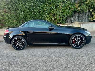 Mercedes-Benz SLK VEICOLO COMPLETAMENTE ORIGINALE, NESSUNA PRESENZA DI RUGGINE.  Nero usata Città di Castello