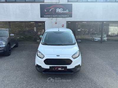 Ford Transit Courier 12 mesi di garanzia inclusa nel Prezzo si valutano permute  Bianco usata Montecchio Emilia
