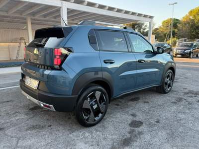 Fiat Grande Panda Grande Panda 1.2 Hybrid 110 S&S La Prima Blu/Azzurro usata Mesagne
