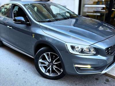 Volvo S60 Cross Country Geartronic Pro Grigio usata Bari
