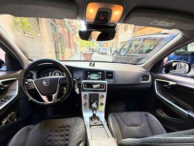 Volvo S60 Cross Country Geartronic Pro Grigio usata Bari