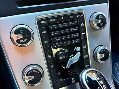 Volvo S60 Cross Country Geartronic Pro Grigio usata Bari