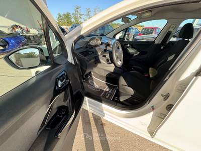 Peugeot 208 5 porte Active Bianco usata ALTAMURA
