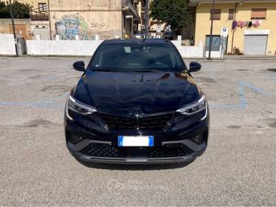 Renault Arkana Perfette condizioni come nuova. Consumi 5.2/100. Per neopatenta Nero usata Vibo Valentia