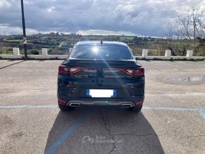 Renault Arkana Perfette condizioni come nuova. Consumi 5.2/100. Per neopatenta Nero usata Vibo Valentia