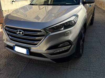 Hyundai Tucson hyundai tucson  Beige usata Castel Volturno