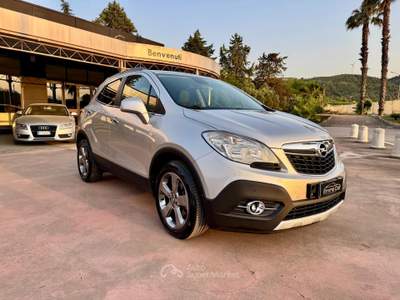 Opel Mokka . Argento usata Spezzano Albanese