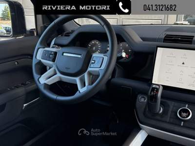Land Rover Defender 110 3.0D I6 200 CV AWD Auto S AUTOCARRO Nero usata Dolo