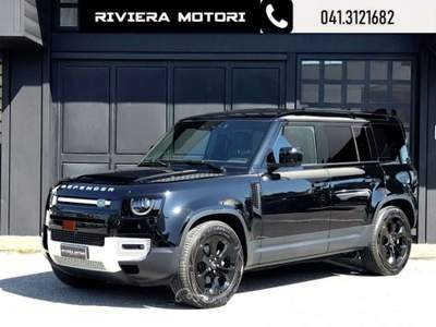 Land Rover Defender 110 3.0D I6 200 CV AWD Auto S AUTOCARRO Nero usata Dolo