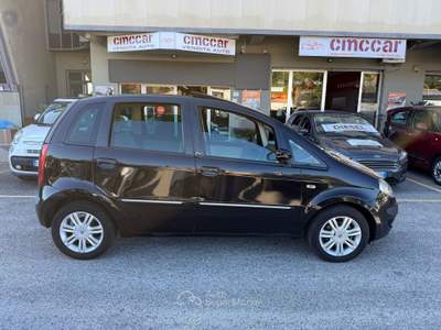 Lancia Musa AUTO IN PERFETTE CONDIZIONI Marrone usata Rende