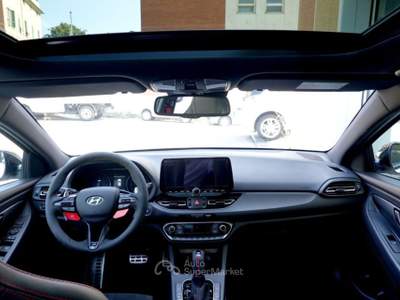 Hyundai i30 N Performance 280 CV DCT LIMITED 160/800-PANO Bianco usata Savona