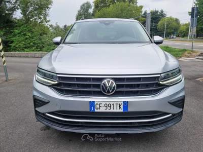 Volkswagen Tiguan LIFE 2.0 TDI SCR 150 CV DSG - FINANZIABILE - PRONTA CONSEGNA Argento usata Iseo