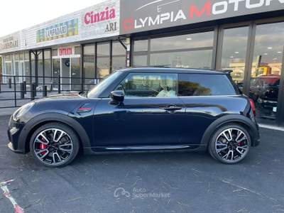 MINI Cooper KAMERA H&K LED 19' NAVI DIGITALE HU-DYSPLAY TETTO Nero usata Ciampino