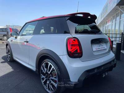 MINI Cooper KAMERA H&K PANORAMA LED 19' TETTO NAVI DIGITALE Bianco usata Ciampino