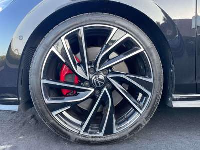 Volkswagen Golf TSI PERFORMANCE DSG NAVI MATRIX TETTO PELLE 19 Nero usata Ciampino