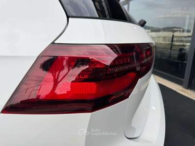 Volkswagen Golf TSI PERFORMANCE DSG NAVI MATRIX TETTO H&K 19 Bianco usata Ciampino
