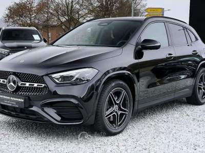 Mercedes-Benz GLA D AUTOMATIC AMG PREMIUM LED TETTO NAVI KAMERA 19' Nero usata Ciampino