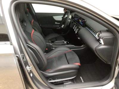 Mercedes-Benz Classe A PREMIUM NEW AEREO KIT NAVI TETTO 19' KAMERA LED Grigio usata Ciampino