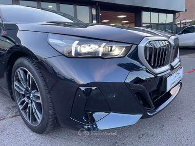 BMW Serie 5 520d 520 D M SPORT 48V LASER H&K KAMERA 360 TETTO CARBON Nero usata Ciampino