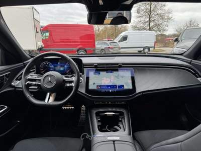 Mercedes-Benz Classe E D NEW AMG PREMIUM LED 19' KAMERA NIGHT PACK Grigio usata Ciampino