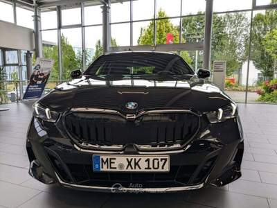 BMW Serie 5 520d 520 D XDRIVE T M SPORT LASER KAMERA PELLE KAMERA TETTO Nero usata Ciampino