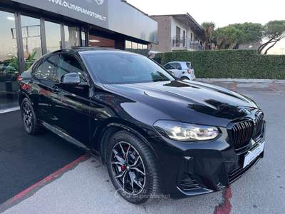 BMW X4 X4 30 I XDRIVE M SPORT LED TETTO KAMERA 360 PELLE Nero usata Ciampino
